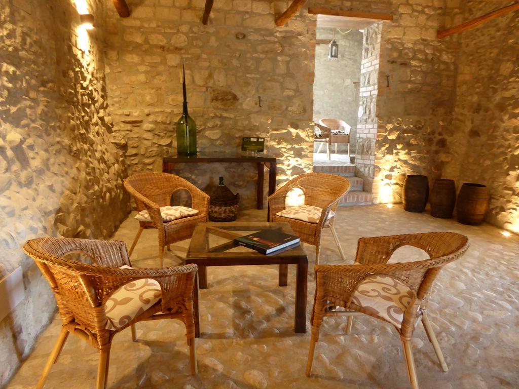 Pietre Di Fiume Villa Apice ภายนอก รูปภาพ