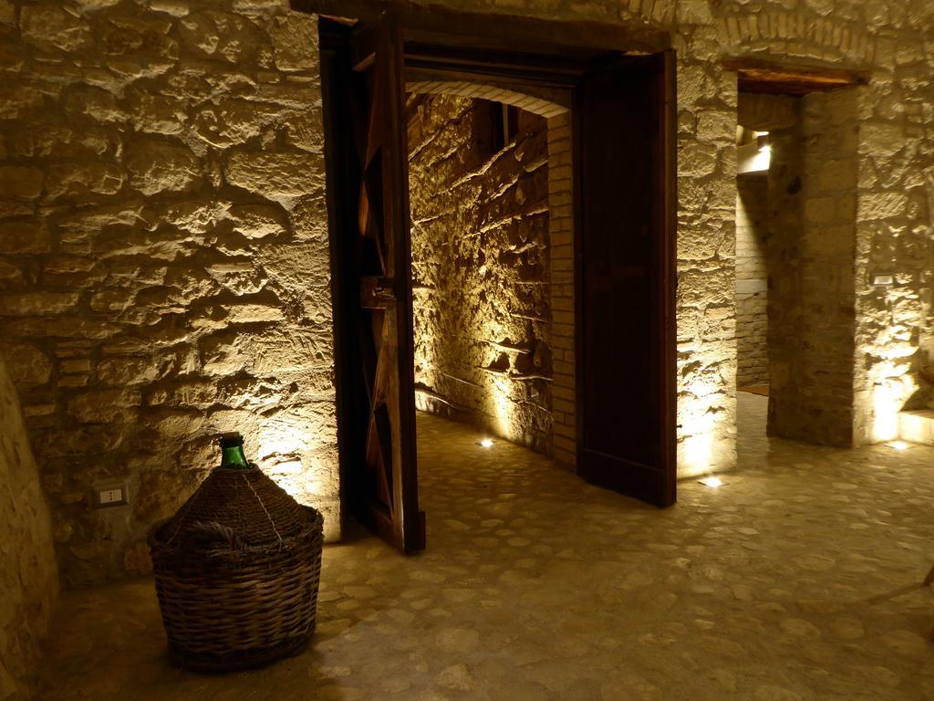 Pietre Di Fiume Villa Apice ภายนอก รูปภาพ