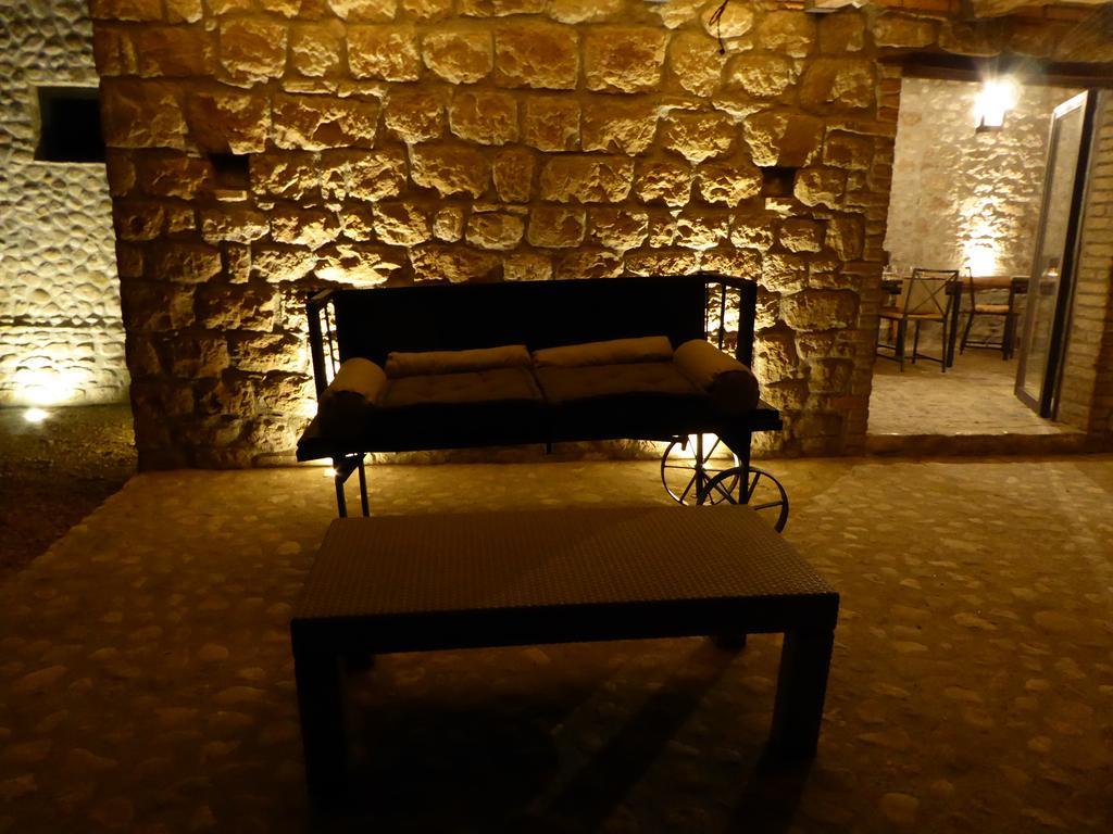 Pietre Di Fiume Villa Apice ภายนอก รูปภาพ