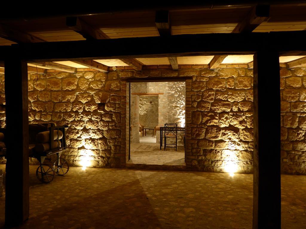 Pietre Di Fiume Villa Apice ภายนอก รูปภาพ