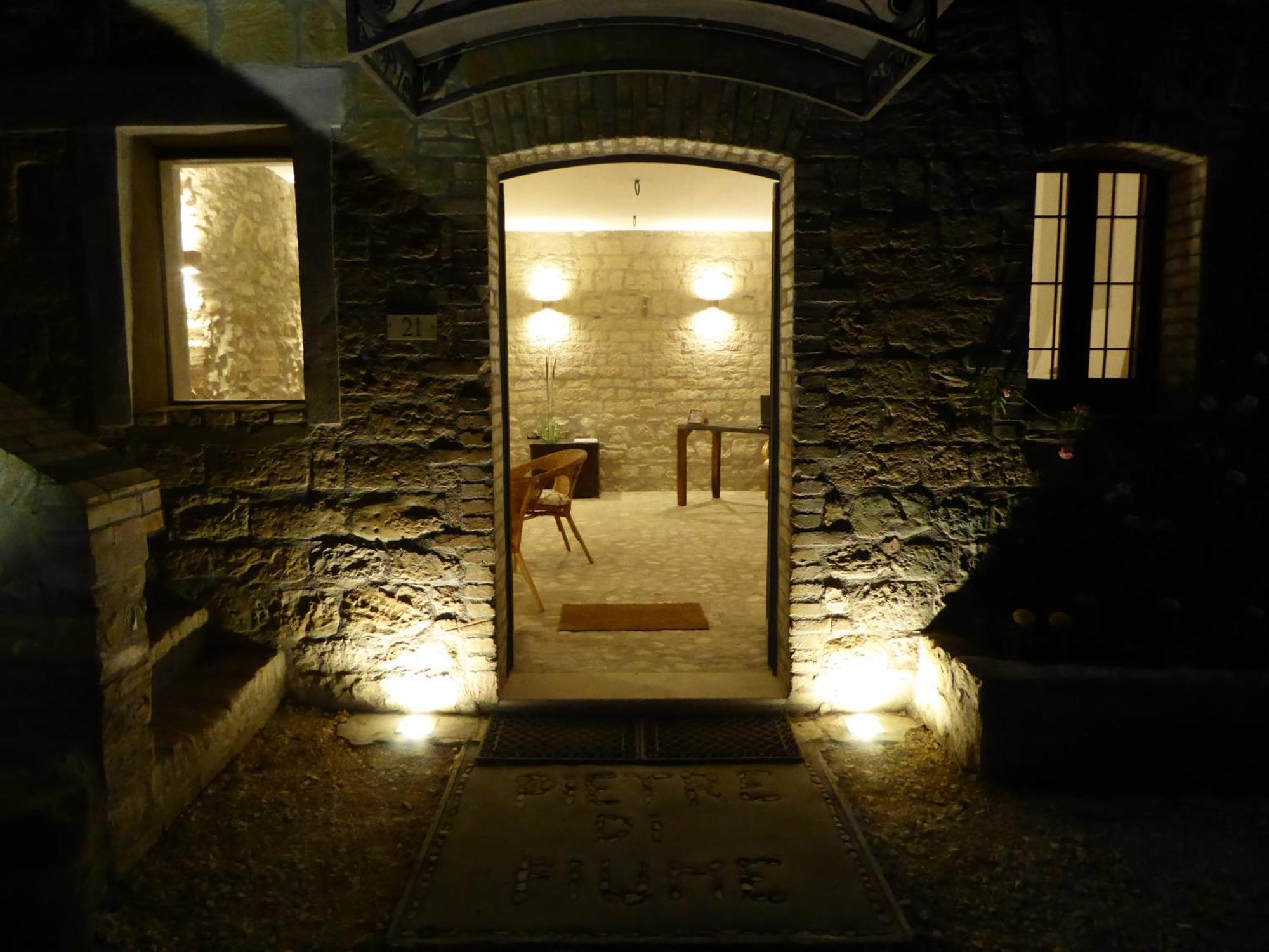 Pietre Di Fiume Villa Apice ภายนอก รูปภาพ
